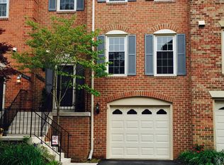 6828 Wild Rose Ct, Springfield, VA 22152