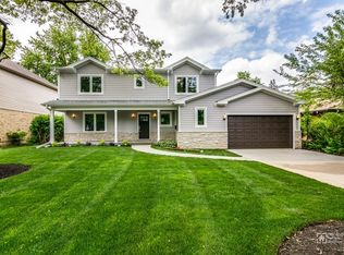 305 W Lonnquist Blvd, Mount Prospect, IL