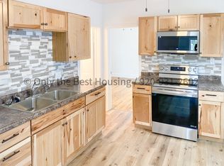 1307 W Bent Ave, Oshkosh, WI 54901