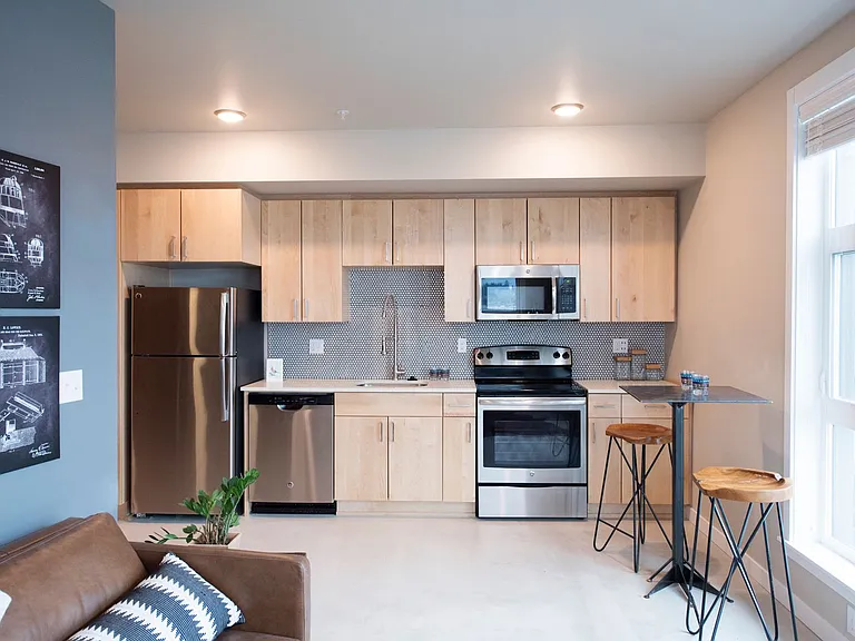 Brooklyn Yard Apartments — Photo 8