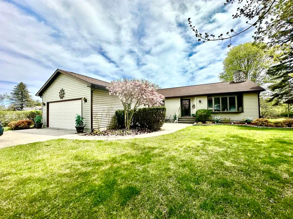 173 N Addison St, Alpena, MI 49707