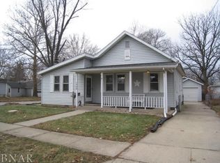 1009 S Lee St, Bloomington, IL