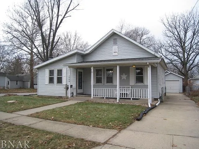 1009 S Lee St photo 1