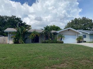 874 Dumont Dr, Dunedin, FL 34698