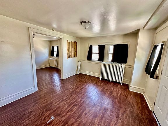 2nd image of 2510 S 5th St APT 5