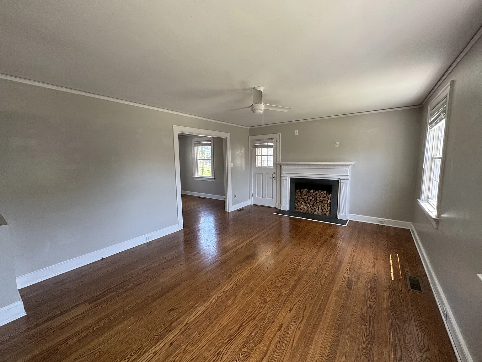 310 Yeardley Avenue - 1 — Photo 4