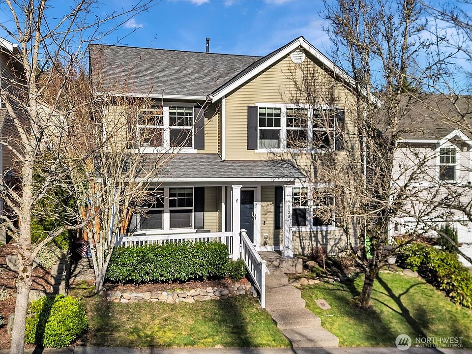 Welcome to 36522 SE Woody Creek Lane!>