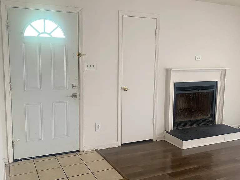 3500 Irvington Ct — Photo 10