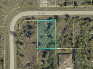 936 Commodore St, Lehigh Acres, FL 33974