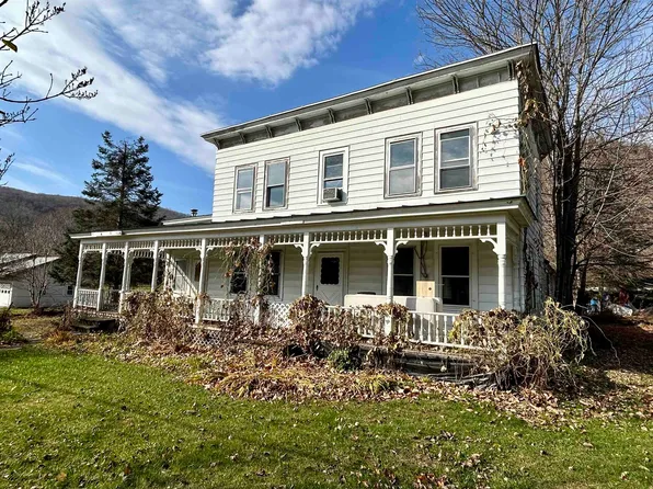 25 Upper Village Road, Chelsea, VT 05038