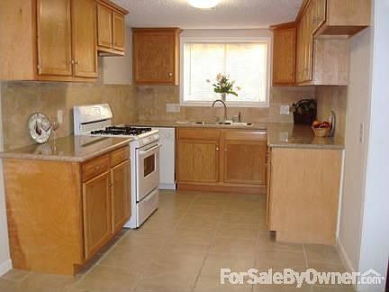 2nd image of 608 Avenue I