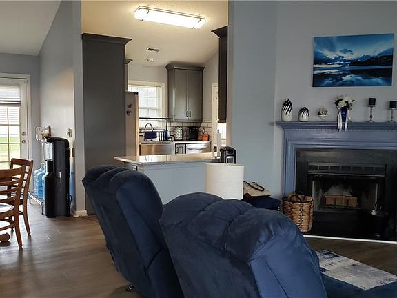 2nd image of 5422 Bradburn Dr