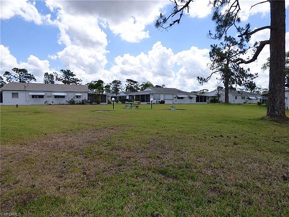 3rd image of 34 Dawn Flower Cir