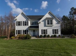 23 Cranbury Rd, Norwalk, CT 06851