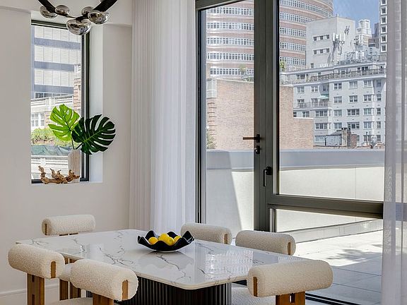 4th image of 244 E 52nd St Unit Penthouse 7