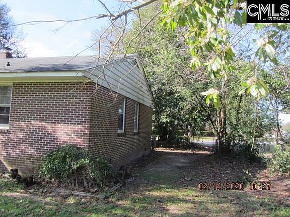 5th image of 59 Westwood Dr