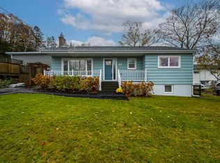 27 Dartmoor Cres, Bedford, NS B4A 2K6