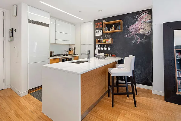 Rented by Level Group | media 12