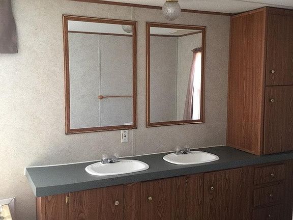 5th image of 187 Perkins Dr