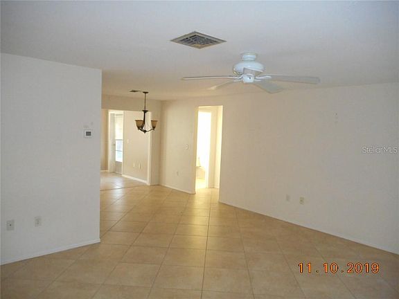 5th image of 620 Oxford Dr