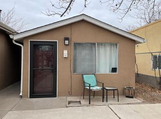 917 Headingly Ave NW, Albuquerque, NM 87107