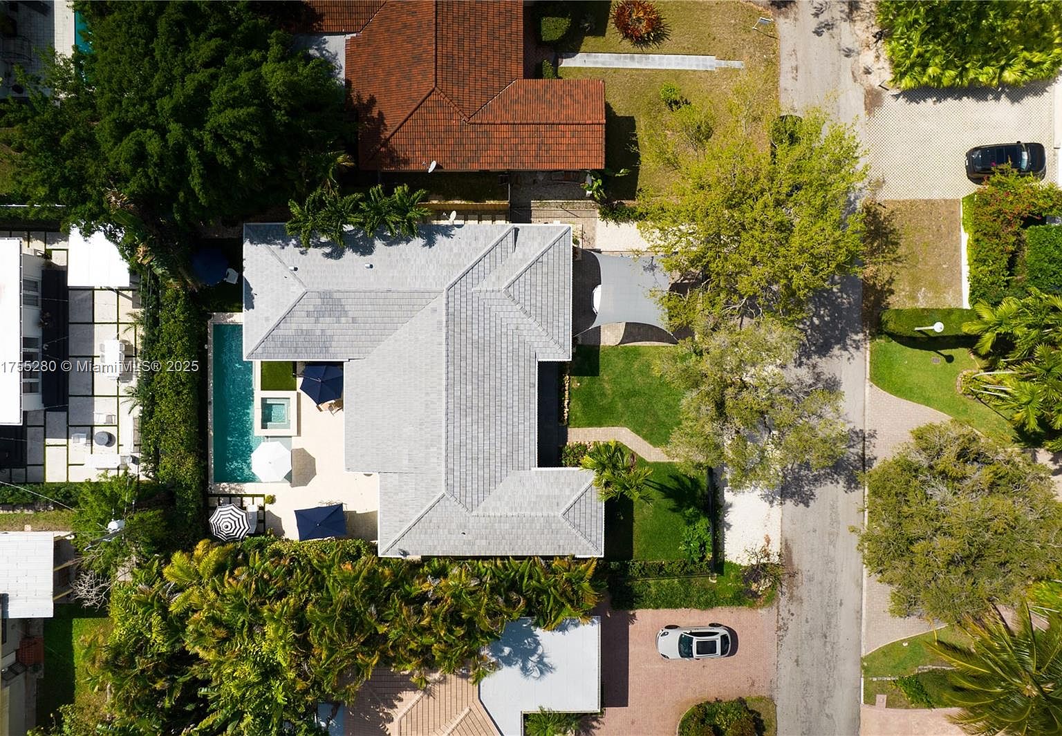 590 NE 52nd Ter, Miami, FL 33137 | Zillow