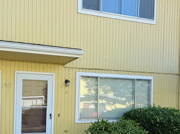 1947 W 17th Ave APT B, Eugene, OR 97402