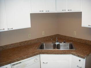 5829 Smoke Ranch Rd, Las Vegas, NV 89108