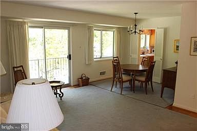 3rd image of 10601 Montrose Ave #10601