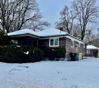 1302 Johnson St, South Bend, IN, 46628