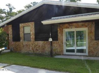 324 Paradise Cir, Satsuma, FL 32189