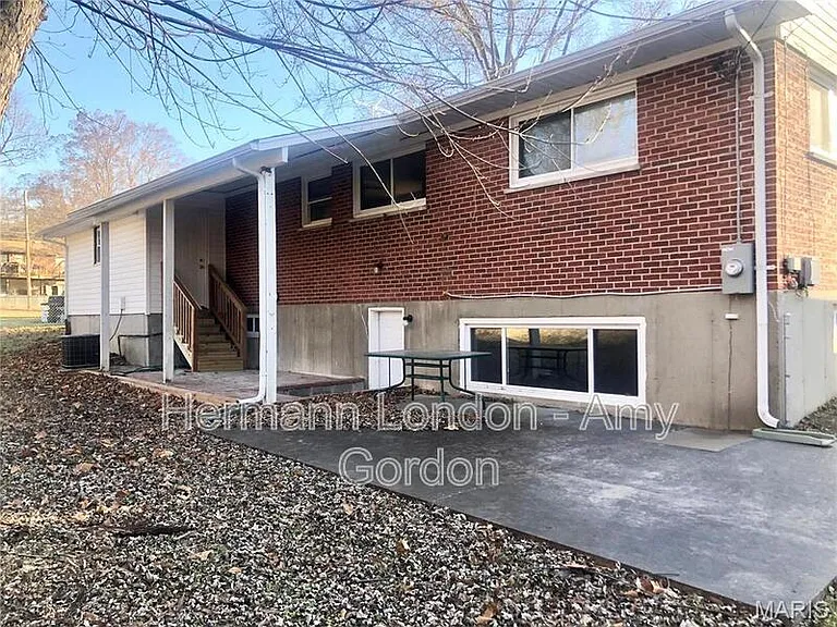 10729 Waycroff Dr — Photo 16