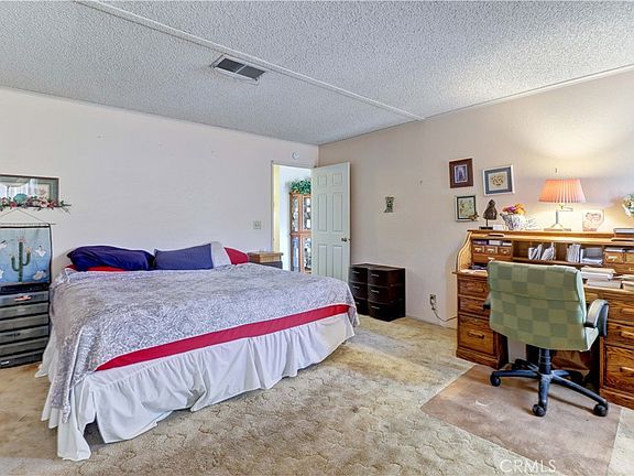 3rd image of 470 Quail Ct