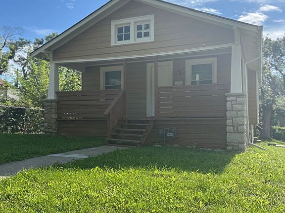 2nd image of 5045 Bellefontaine Ave