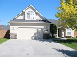 17768 N Borgne Dr, Nampa, ID 83687