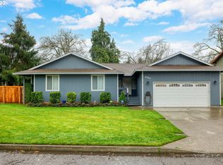 8844 SE Casablanca Ct, Clackamas, OR 97015