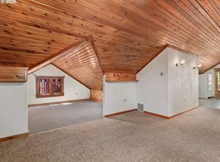 3003 NE Knott St #B, Portland, OR 97212