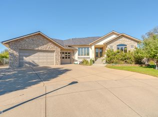 1530 Clipper Pl, Bismarck, ND 58504