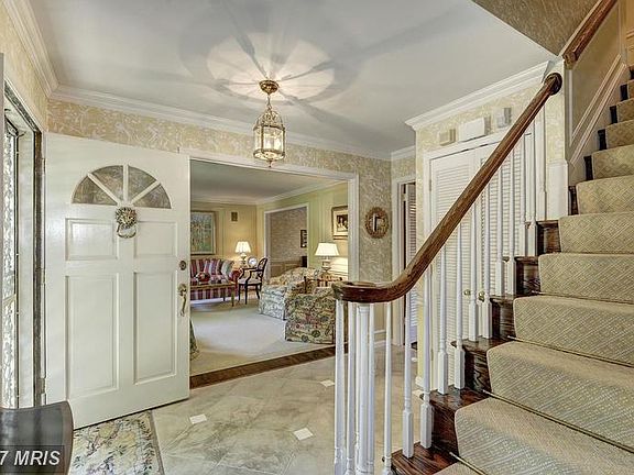 5th image of 1723 Chesterford Way