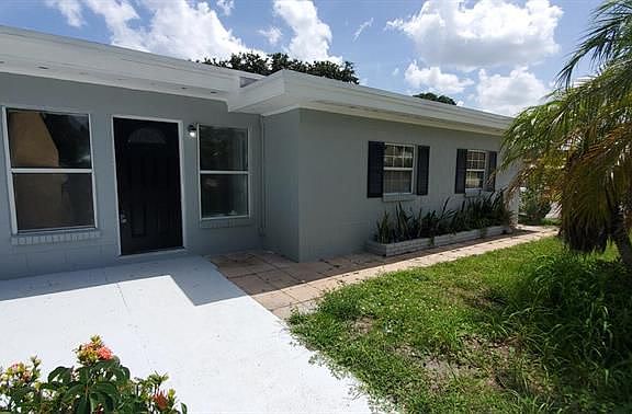 2nd image of 2311 Saint Lucie Blvd Unit B