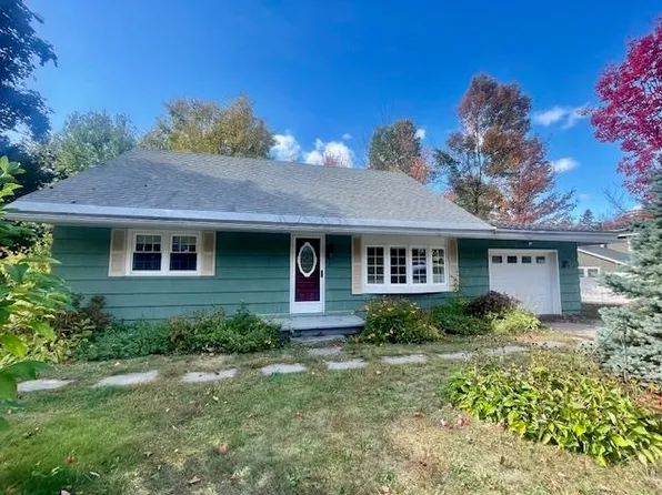 21 Rheims Street, Berlin, NH 03570