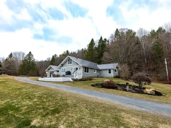 2733 Cookeville Road, Corinth, VT 05039