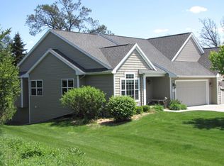2133 Gray Oak Cv, Portage, MI 49024