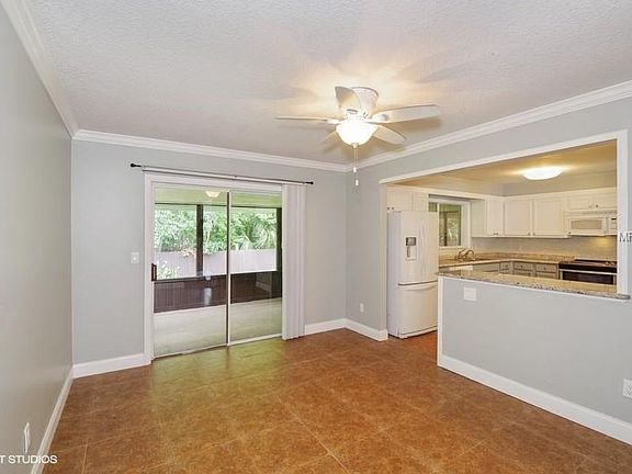 4th image of 855 Galston Dr