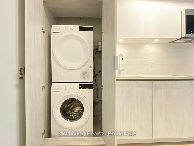 8 Widmer St #2907 — Photo 24