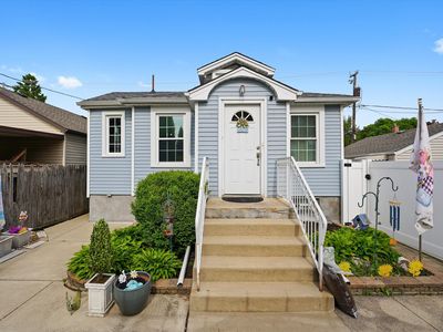 3831 N Pontiac Ave, Chicago, IL, 60634