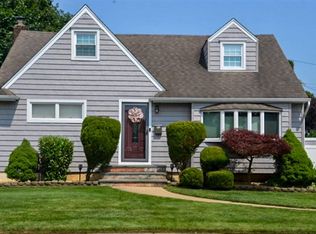 3794 Sarah Dr, Wantagh, NY 11793