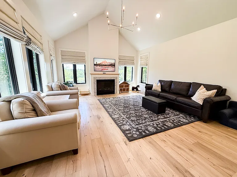 5 Townline Rd — Photo 2