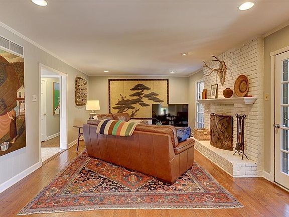 4th image of 3408 Dell Glade Dr