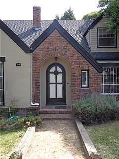 2nd image of 1648 Lincoln Ave